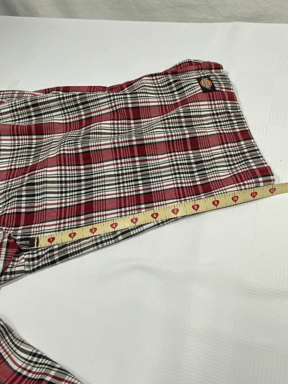 2 Each Dickie's Regular Fit Plaid Shorts - Picture 6 of 15